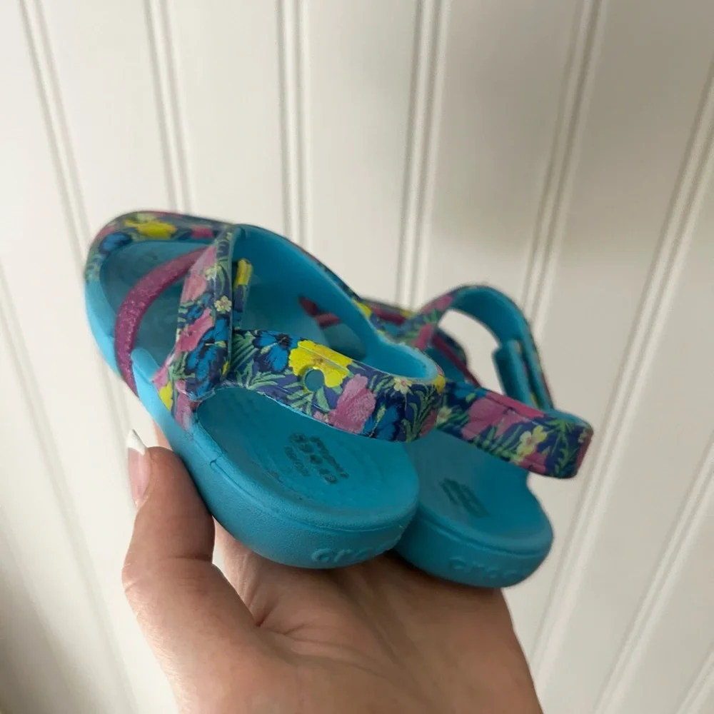 CROCS Baby Size 5 Kids Floral Blue Floral Lina Sandals